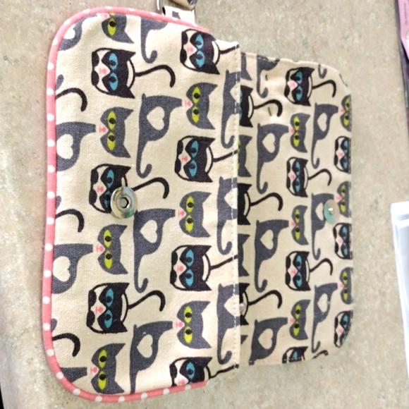 Cat Wristlet - Cat Print Vegan Canvas- Bungalow 360 - Picture 6 of 10
